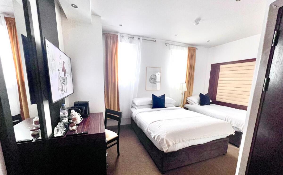 En-suite Family * London